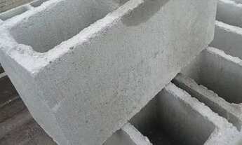 Imagem: Blocos de cimento, vedação e estrutural