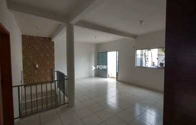 Imagem 5: Sobrado com 3 dormitórios para alugar, 250 m² por R$ 1.800,02/mês - Jardim Pampulha - Goiâ