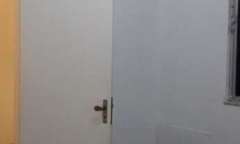 Imagem 2: LINDO SALA/QUARTO EM RUA TRANQUILA DE COPACABANA, COLADO AO METRÔ!!