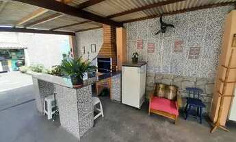 Imagem: Casa térrea a venda no Parque da Colina