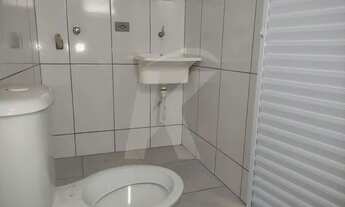 Imagem 7: Casa em condomínio com 1 quarto e cozinha e banheiro