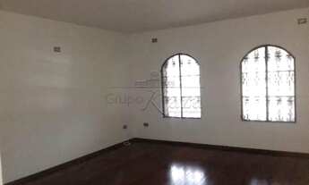 Imagem: Casa Sobrado em São José dos Campos