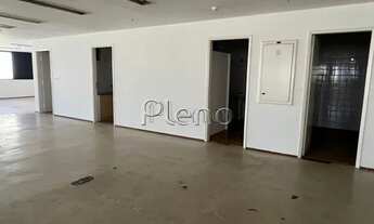 Imagem 2: Locação Galpão / depósito com 3 vagas na garagem