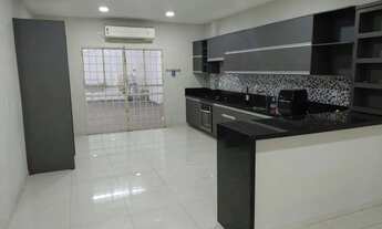 Imagem 3: Casa 3 Quartos 1 Suíte / Novo Aleixo / 285m² / Energia solar / 2 Banheiros / 3 Vagas / Poç