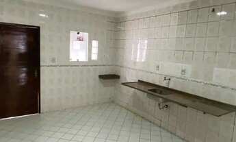 Imagem 2: CASA EM CARAPICUIBA