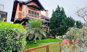 Imagem 3: Casa à venda em Jurerê Internacional, Florianópolis com 3 quartos