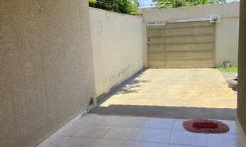 Imagem 2: Casa 3/4 Bairro Independencia Casa de Rua com 3 Quarto(s) e 2 banheiro(s) à Venda, 93.67 p