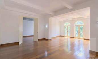 Imagem 3: Casa para locação com 4 quartos, 3 banheiros e amplo terreno