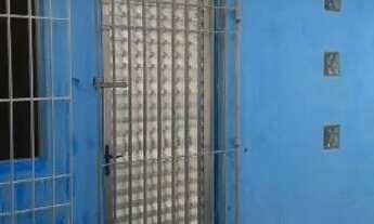 Imagem: Vendo casa 2/4 quartos conj. Feira 7