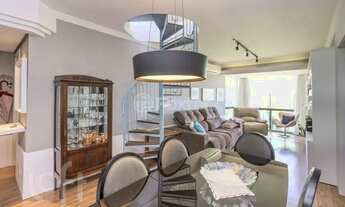 Imagem 2: Vende Cobertura, 214 m², 4 quartos, 2 suítes, 2 vagas, Bairro Três Figueiras - Porto Alegr