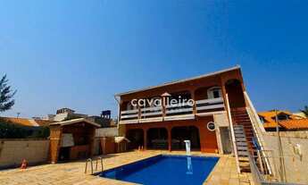 Imagem 4: R$699.000 - Casa na Quadra da Praia de Cordeirinho - Maricá - Com 7 Quartos, Piscina e Áre