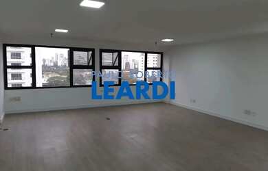 Imagem: CONJ. COMERCIAL - RECANTO PARAÍSO - SP