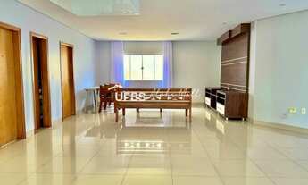 Imagem 2: Casa de condomínio sobrado para venda possui 358 metros quadrados com 4 quartos