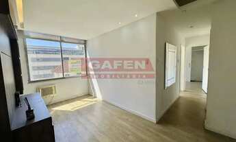 Imagem 4: Excelente apartamento REFORMADO no Humaitá próximo a Cobal do Humaitá - Com terraço com ch