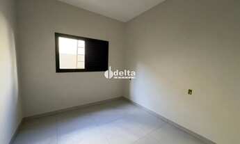 Imagem 3: Casa residencial com 3 quartos disponível para venda no bairro Novo Mundo em Uberlândia-MG