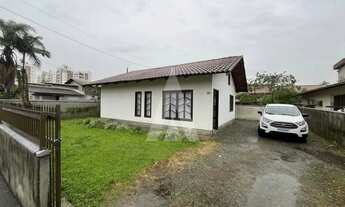 Imagem: Casa residencial de 2 quartos no bairro