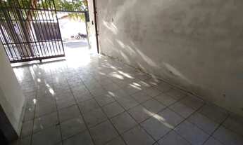 Imagem 2: Excelente Casa Residencial - Bairro Saci - 250 m²