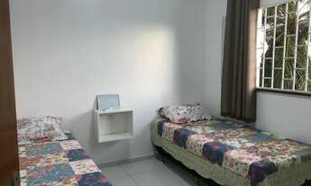 Imagem: Casa ampla para temporada com piscina, churrasqueira