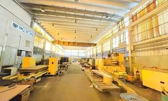 Imagem 2: Galpão comercial de 3.026 m² para venda ou locação em Vila das Mercês, São Paulo-SP