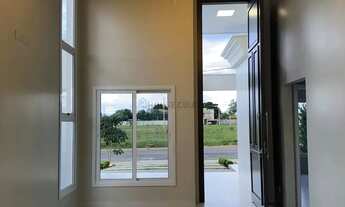 Imagem 7: Linda Casa Térrea estilo Neoclássica à venda no Condomínio Florais Chapada