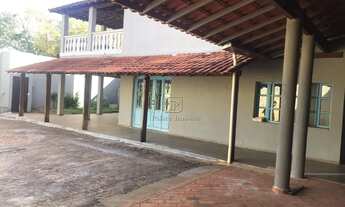 Imagem 2: Casa para venda em RECREIO ANHANGUERA de 250.00m² com 3 Quartos, 1 Suite e 6 Garagens