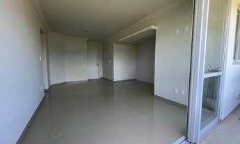 Imagem 3: Apartamento na Pedra Branca com 2 quartos sendo 1 suíte, vista pro lago..