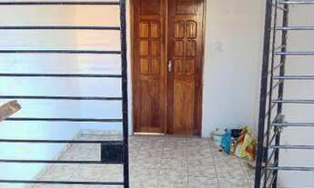 Imagem 7: Casa primeiro andar, grande ( peixinhos )2 quartos 2 terraço..