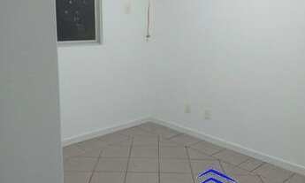 Imagem 3: Apartamento para Venda em Florianópolis, Capoeiras, 3 dormitórios, 1 banheiro, 1 vaga