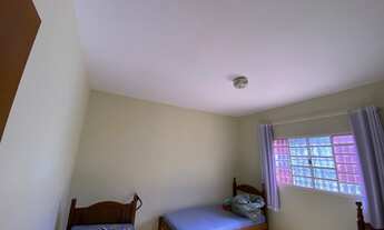 Imagem 4: Fazenda/Sítio/Chácara para venda possui 1600 metros quadrados com 4 quartos