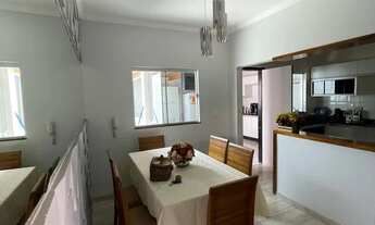 Imagem 3: Excelente casa de 3 quartos, suíte, riquíssimo em armários planejados