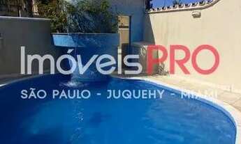 Imagem 5: 50m da praia, piscina, sauna, espaço gourmet com forno de pizza e churrasqueira