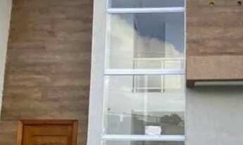 Imagem: Casa duplex 4/4 sendo três suítes e uma