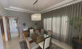 Imagem 3: Casa de condomínio para venda tem 142 metros quadrados com 3 quartos