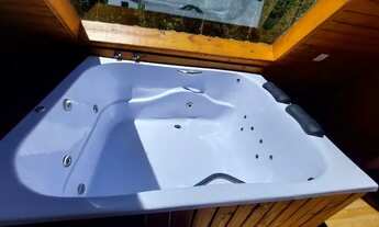 Imagem 2: Cabana com teto de vidro turística