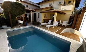 Imagem: Casa em condomínio fechado (Energia solar