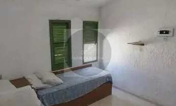 Imagem 4: Oportunidade. Casa a venda com 02 quartos, a 100 metros do atacadão, terreno amplo, piscin