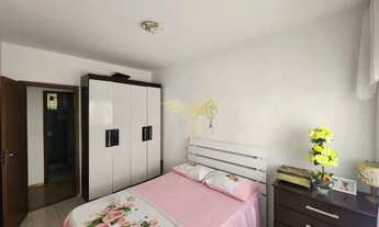 Imagem 14: Apartamento com 3 quartos, no Rio Vermelho, distribuído em 80m² com uma vaga de garagem