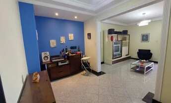 Imagem: Apartamento tipo casa, todo reformado. Próximo