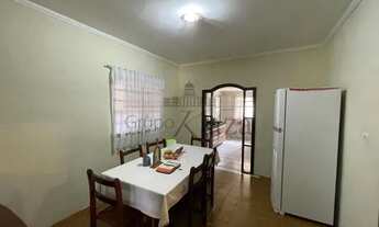 Imagem 4: Casa Padrão em Jacareí