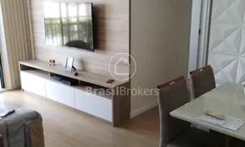 Imagem 2: Apartamento para venda possui 60 metros quadrados com 2 quartos em Cachambi - Rio de Janei