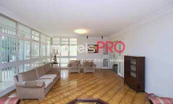 Imagem: Sobrado no Planalto Paulista com excelente