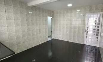 Imagem 2: Agio Qno 17 (96 mil) casa sozinha no lote, toda na Lage 3 Qtos + suite desocupada