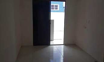 Imagem 4: Alugo excelente apartamento térreo no Parque Cowboy, Valentina, 02 quartos, R$ 850,00 Cond