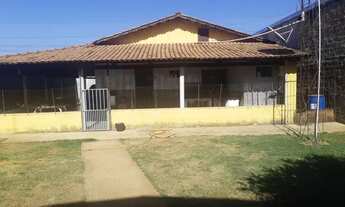 Imagem 3: Casa sozinha no lote