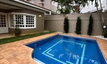Imagem 4: Casa no residencial 5 para aluguel tem 390 m² com 4 quartos , sendo 2 suítes com piscina