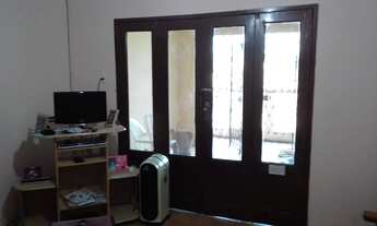 Imagem 2: Casa geminada em Escada