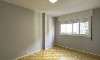 Imagem 3: Apartamento 3 dormitório, com sacada e 3 banheiros no Centro Histórico