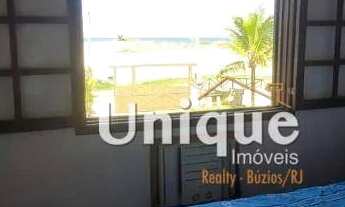 Imagem 15: Duas casas na praia