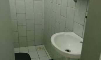 Imagem 5: Aluga uma casa com móveis para casal em nova carapina 2