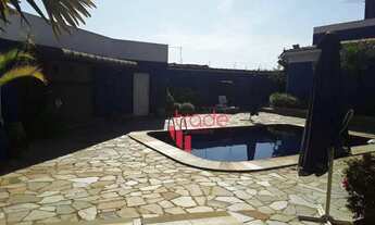 Imagem 3: Casa à Venda de 04 Quartos no Bairro Lagoinha em Ribeirão Preto com Piscina